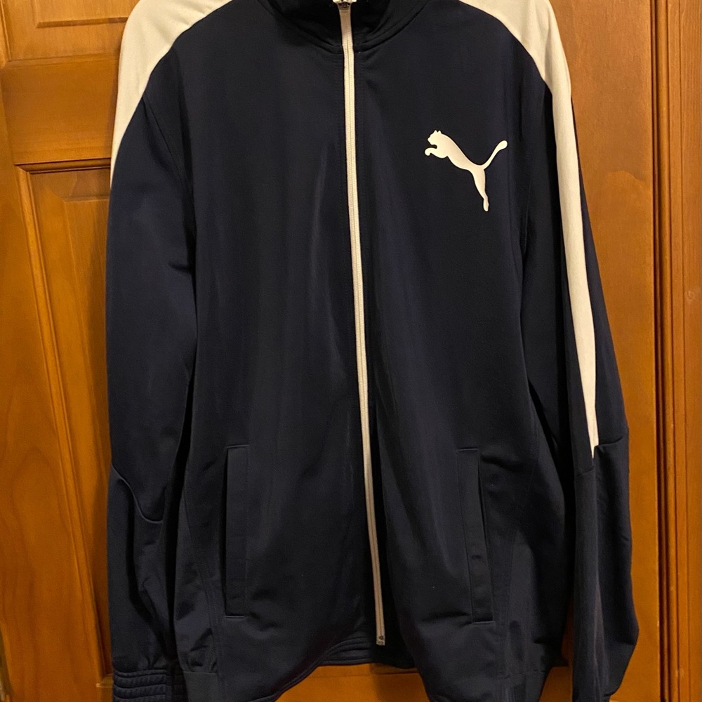 Puma Jackets   Men’s Size XL